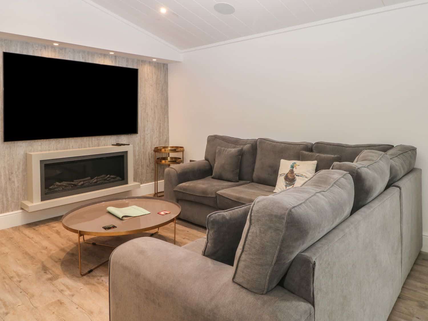 Modern interior design with open plan living at Ruperts Retreat