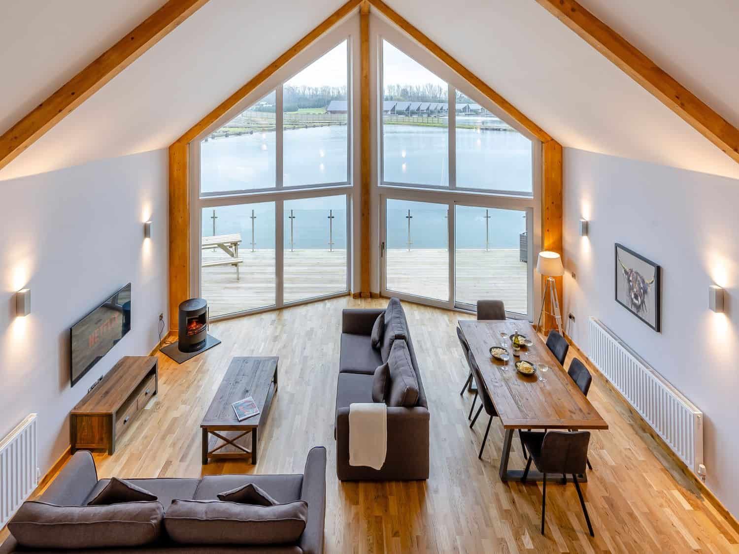Modern open plan living room at Tranquillity 4 (Pet)