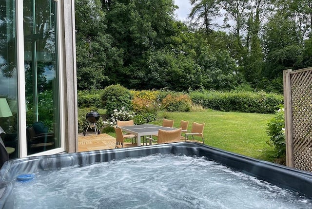 Swandown, 14 Goldenhaye